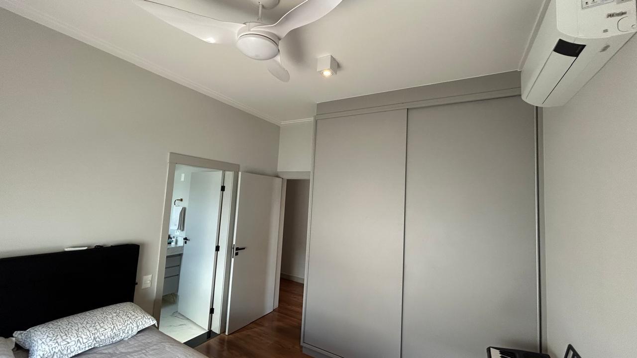 Casa de Condomínio à venda com 4 quartos, 300m² - Foto 9