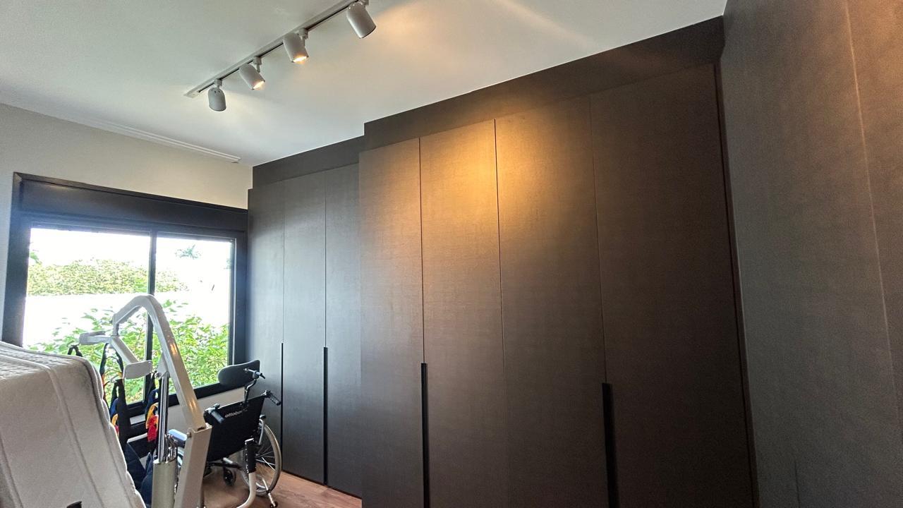Casa de Condomínio à venda com 4 quartos, 300m² - Foto 14
