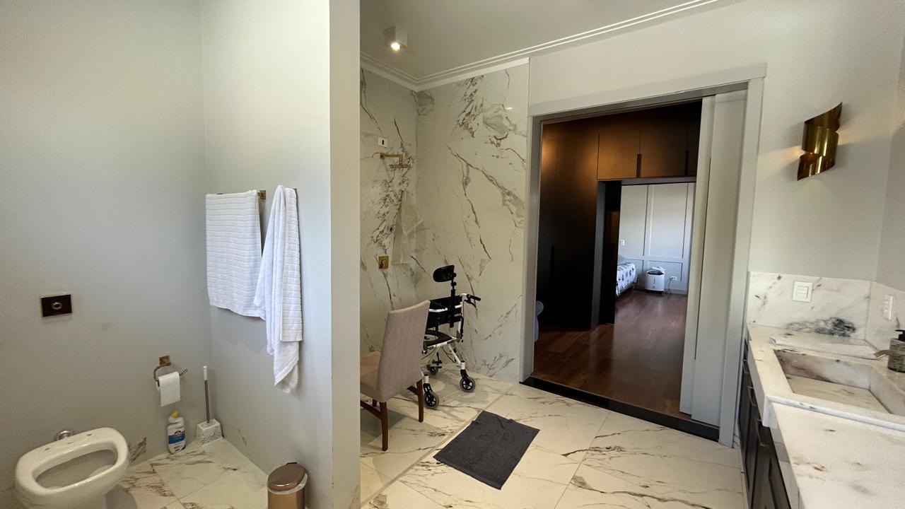 Casa de Condomínio à venda com 4 quartos, 300m² - Foto 18