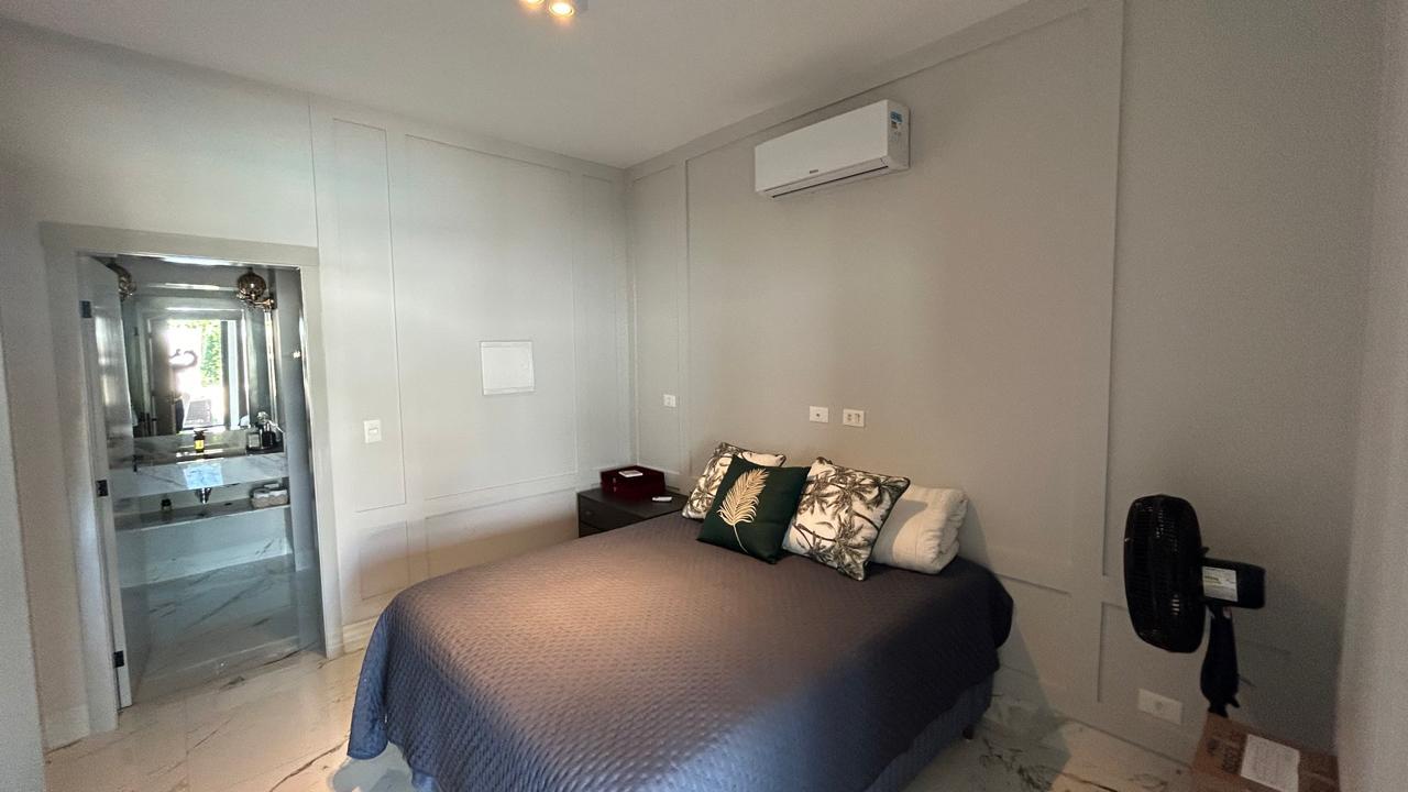 Casa de Condomínio à venda com 4 quartos, 300m² - Foto 22