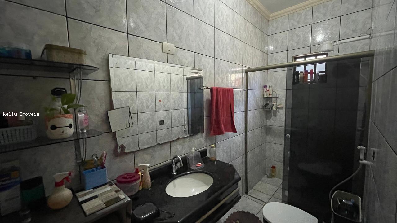 Casa à venda com 3 quartos, 252m² - Foto 6