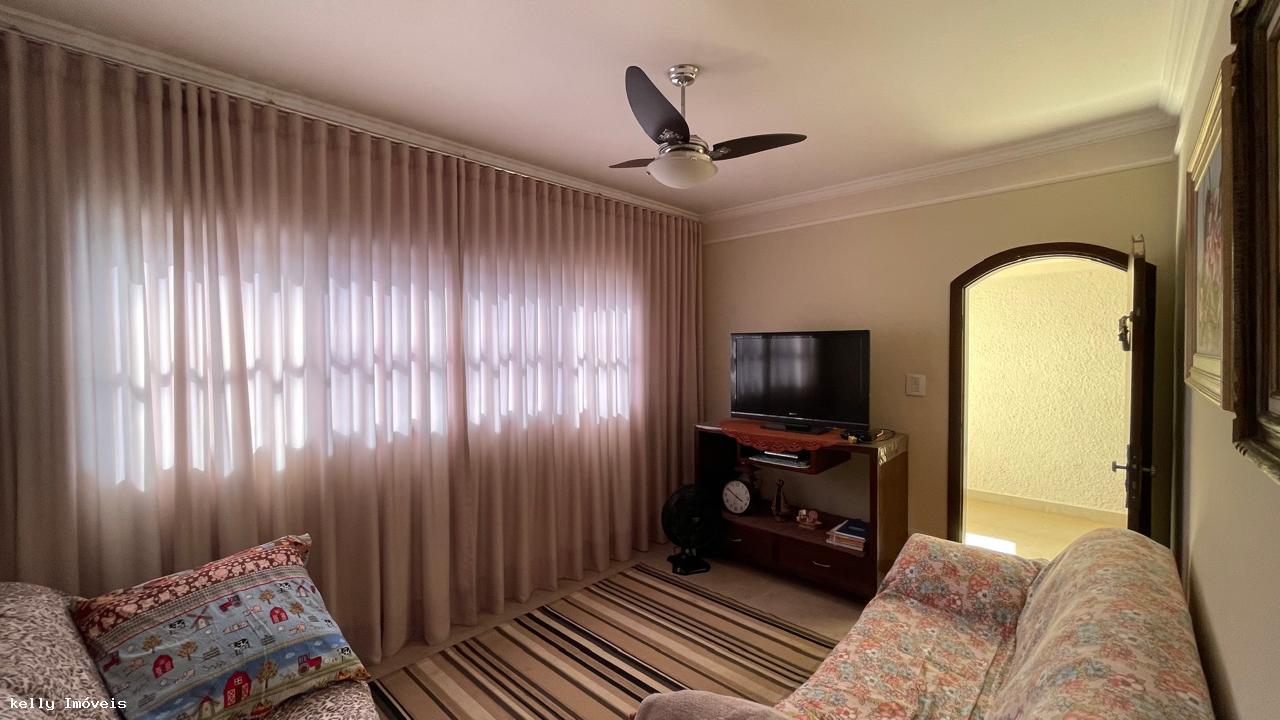 Casa, 3 quartos, 127 m² - Foto 11