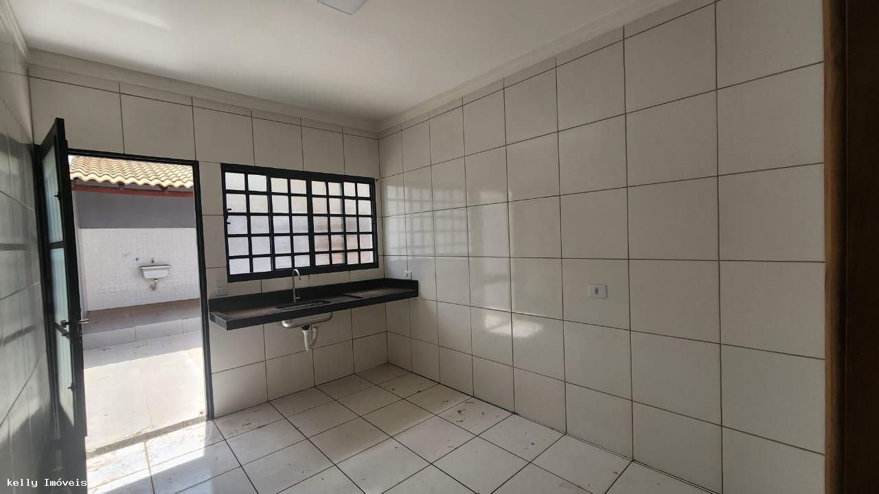 Casa à venda com 2 quartos, 126m² - Foto 5