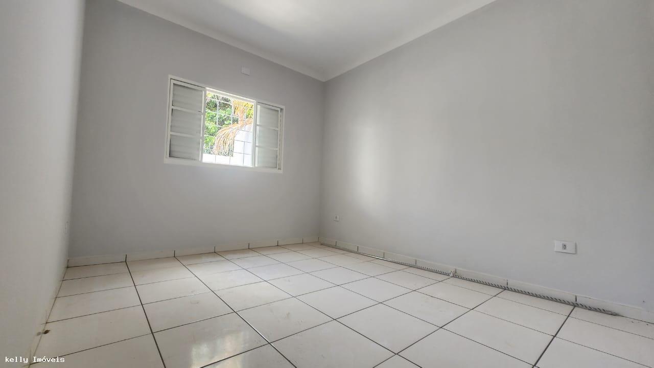 Casa à venda com 2 quartos, 126m² - Foto 9