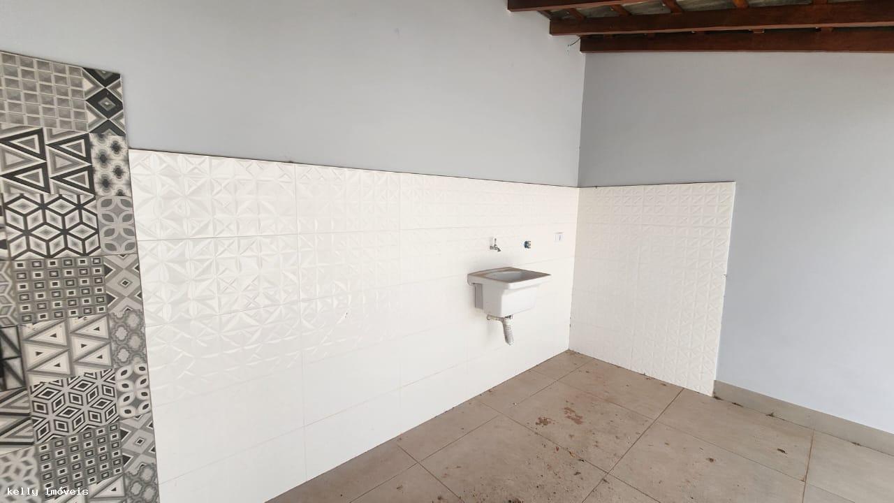 Casa à venda com 2 quartos, 126m² - Foto 13