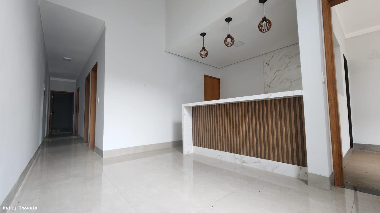 Casa à venda com 3 quartos, 150m² - Foto 5