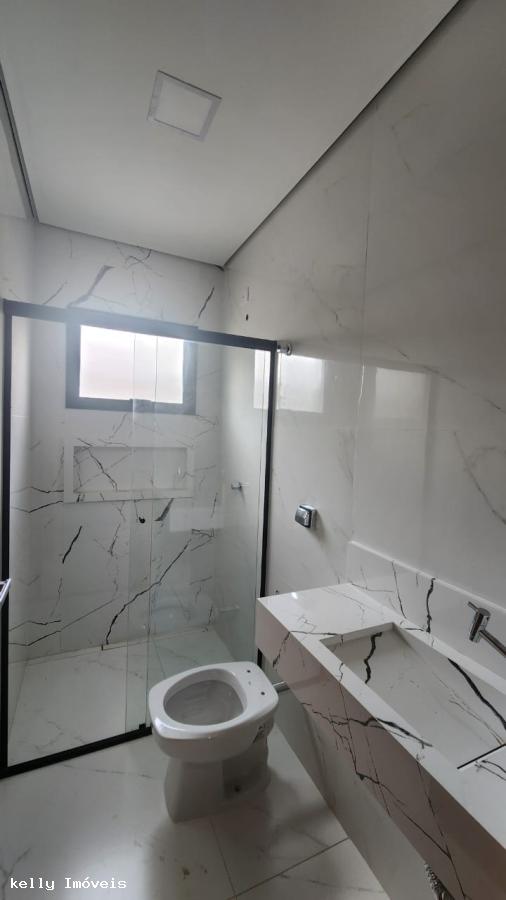 Casa à venda com 3 quartos, 150m² - Foto 11