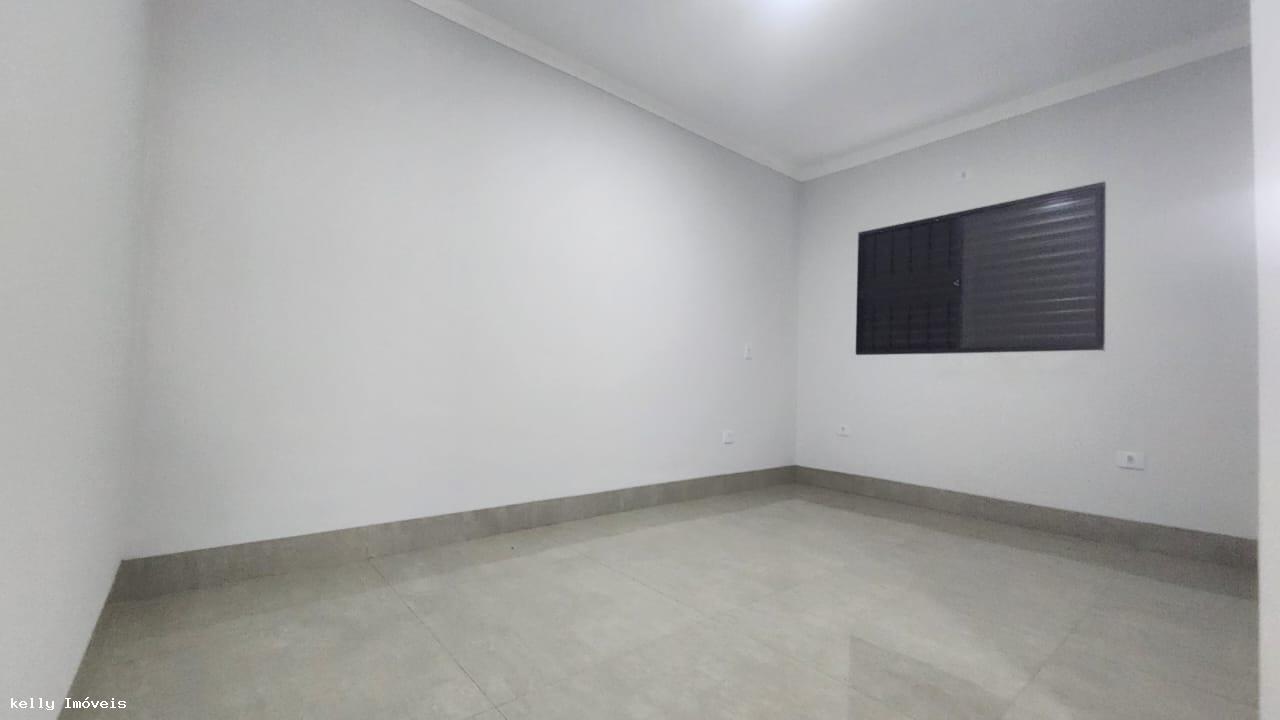 Casa à venda com 3 quartos, 150m² - Foto 10