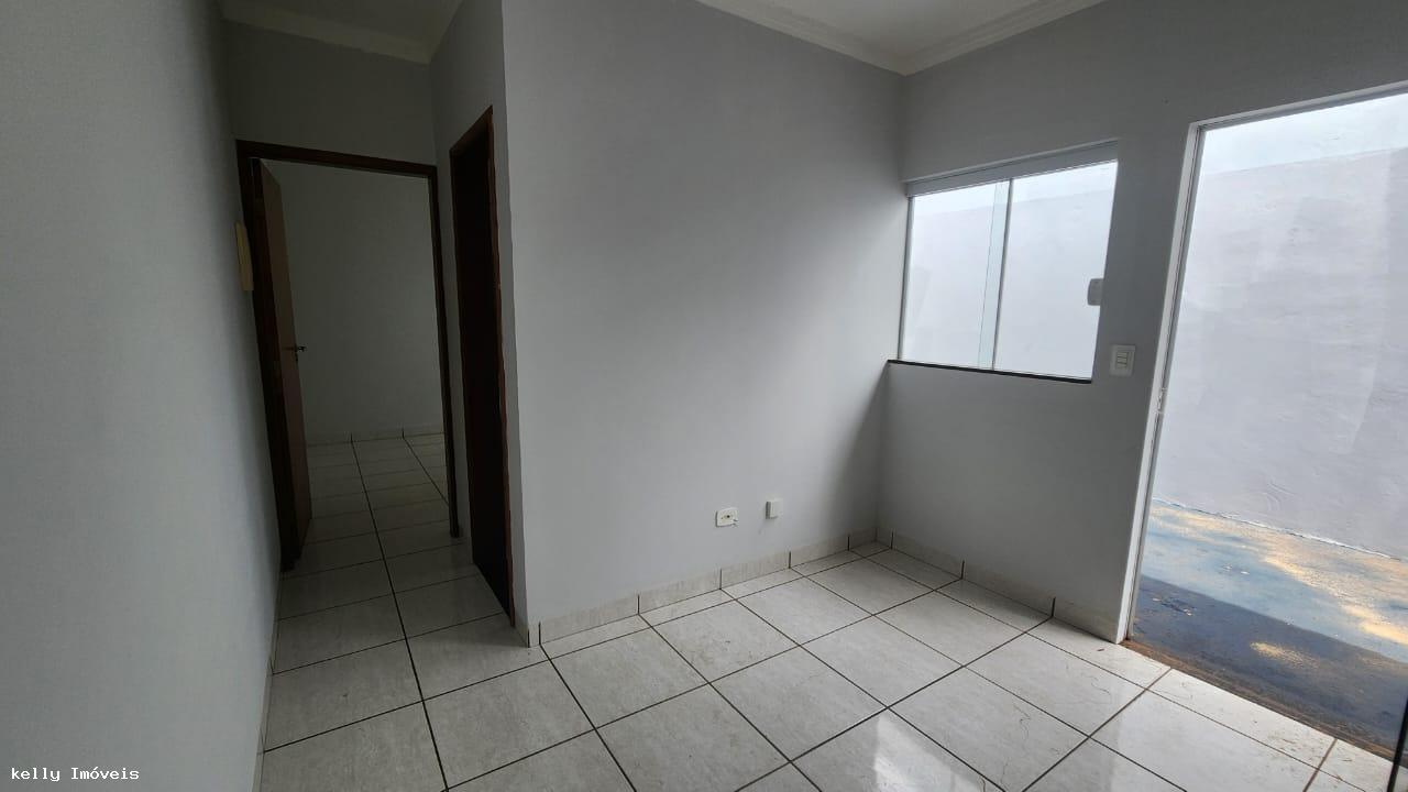 Casa à venda com 1 quarto, 55m² - Foto 3