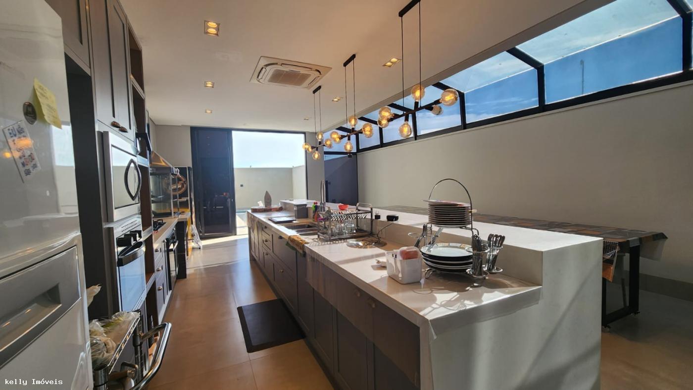 Casa de Condomínio à venda com 3 quartos, 387m² - Foto 11