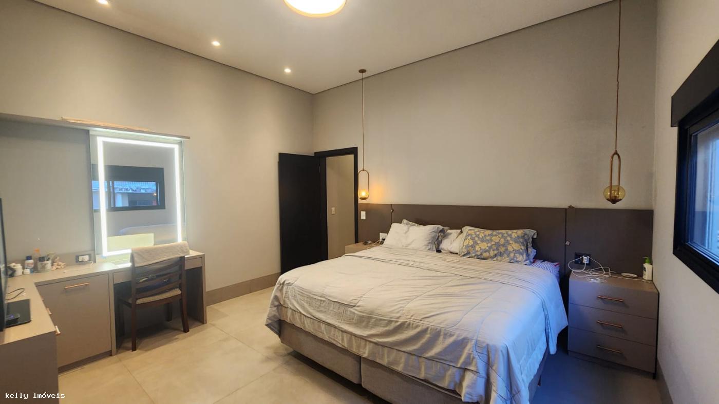 Casa de Condomínio à venda com 3 quartos, 387m² - Foto 21