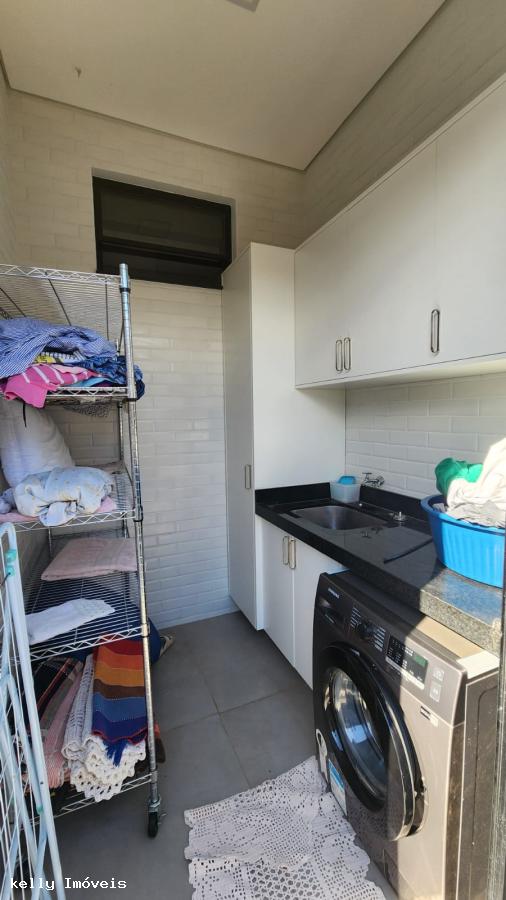 Casa de Condomínio à venda com 3 quartos, 387m² - Foto 25