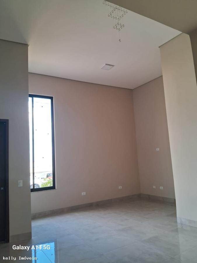 Casa de Condomínio à venda com 3 quartos, 140m² - Foto 3