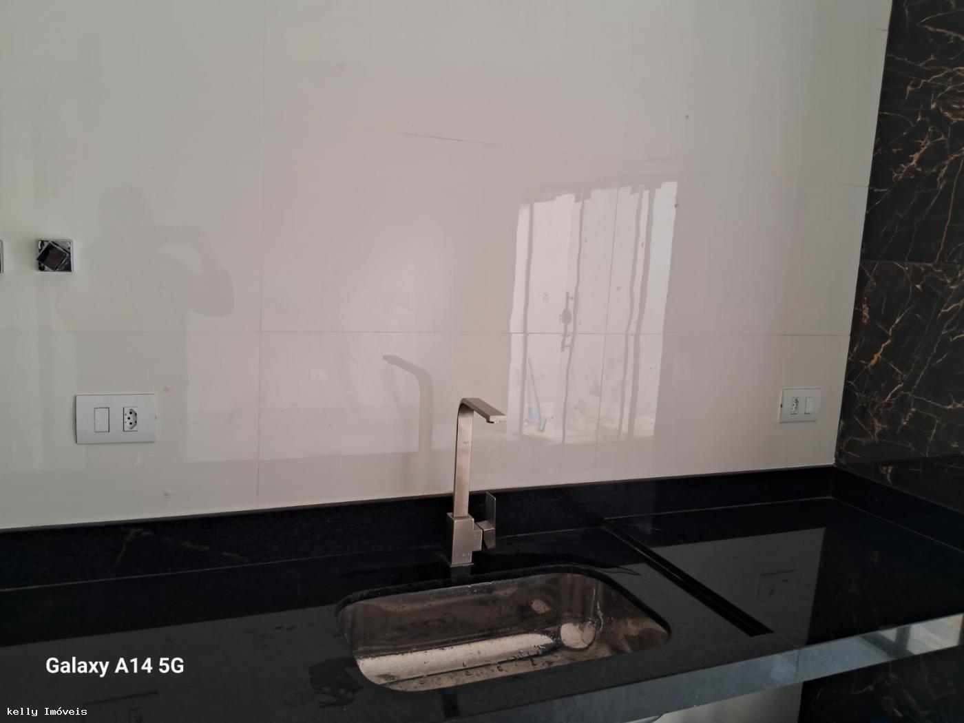 Casa de Condomínio à venda com 3 quartos, 140m² - Foto 9