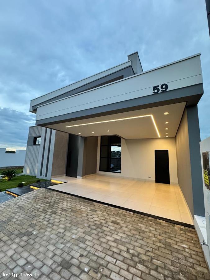 Casa de Condomínio à venda com 3 quartos, 194m² - Foto 2