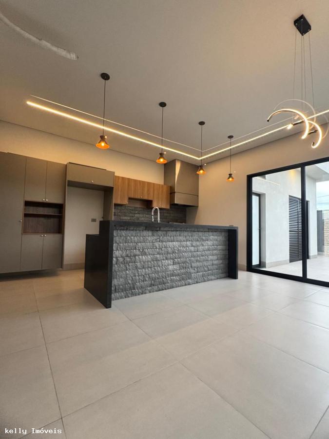 Casa de Condomínio à venda com 3 quartos, 194m² - Foto 13