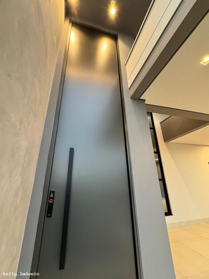 Casa de Condomínio à venda com 3 quartos, 194m² - Foto 14