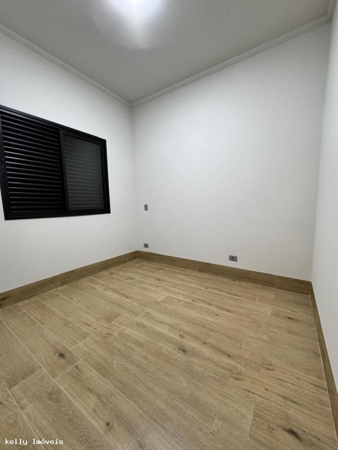 Casa de Condomínio à venda com 3 quartos, 194m² - Foto 18