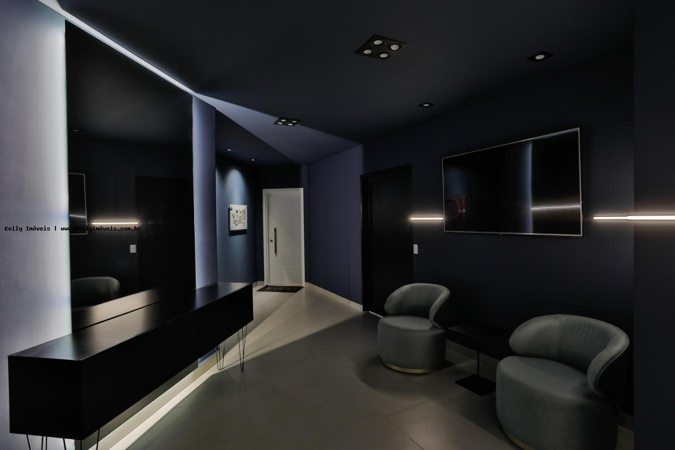 Apartamento à venda com 2 quartos, 137m² - Foto 4