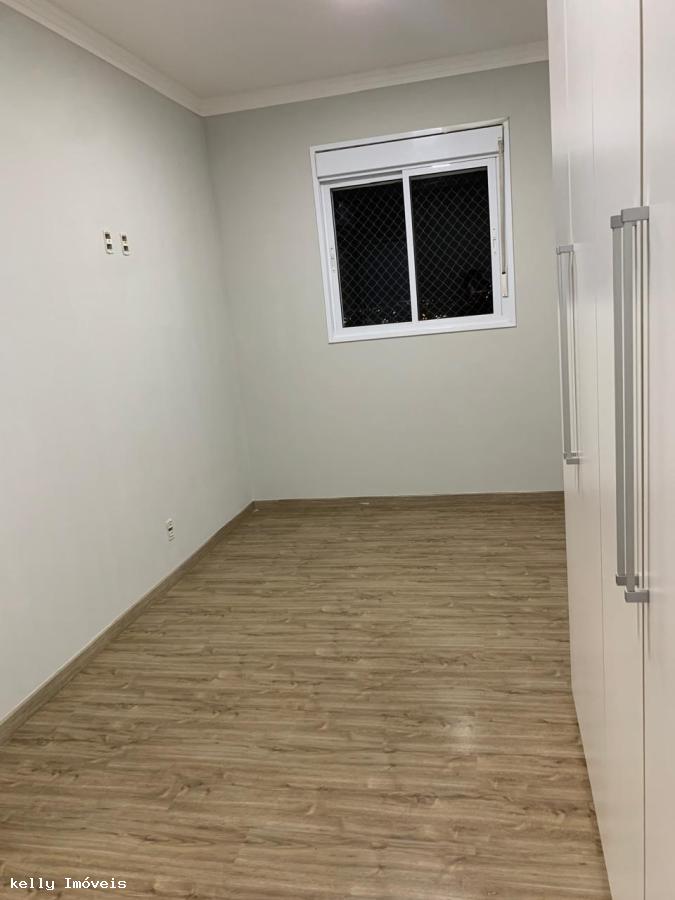 Apartamento à venda com 3 quartos, 85m² - Foto 20