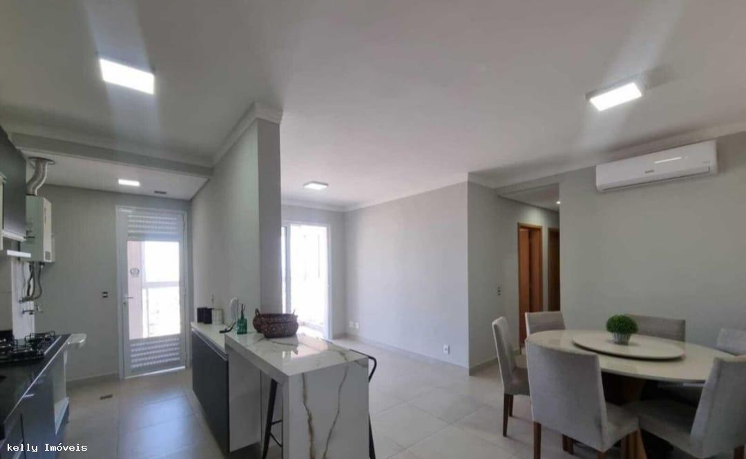 Apartamento à venda com 3 quartos, 85m² - Foto 3