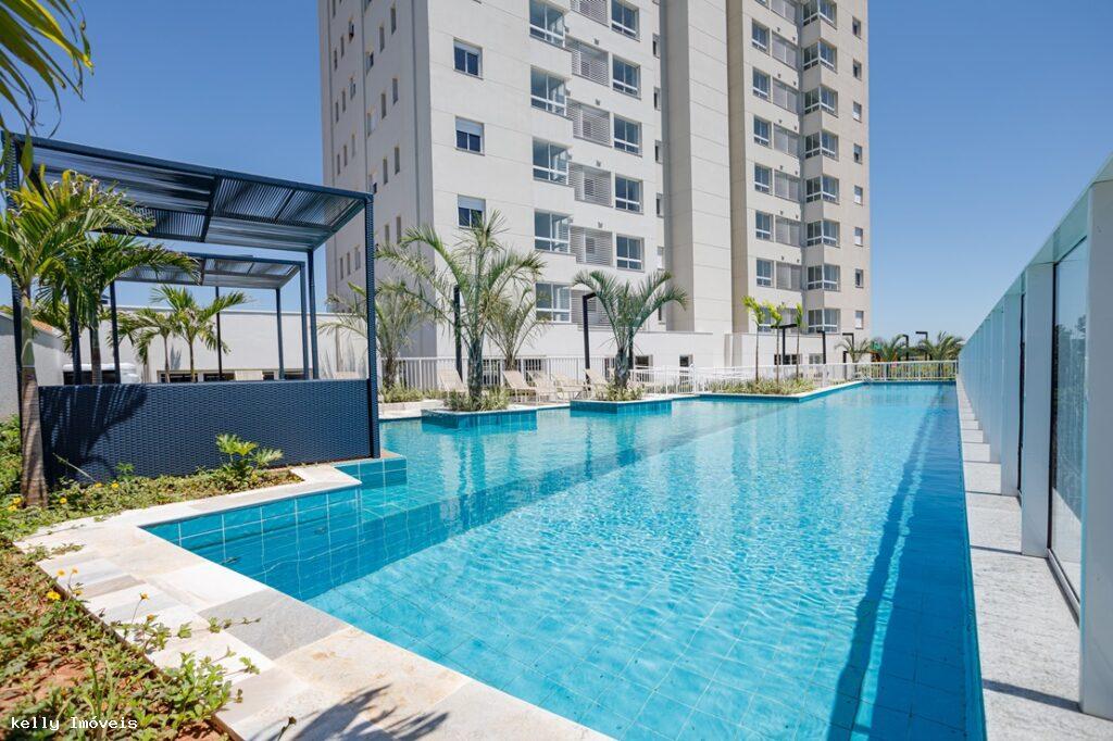 Apartamento para alugar com 2 quartos, 61m² - Foto 12