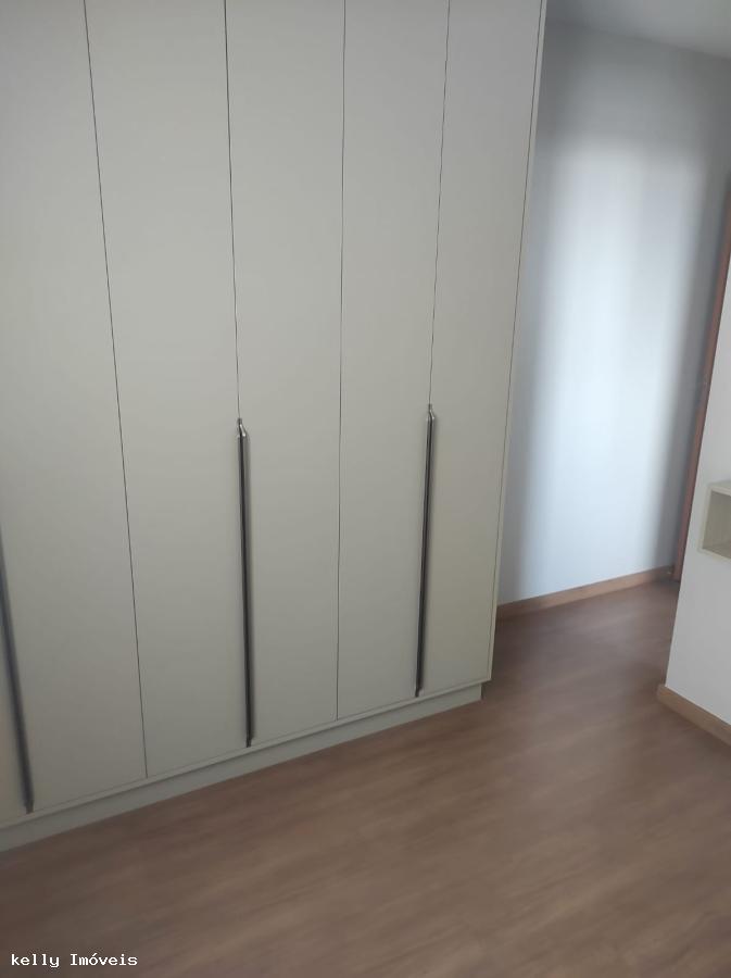Apartamento para alugar com 2 quartos, 61m² - Foto 14