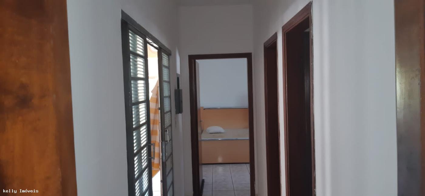 Chácara à venda com 2 quartos, 4500m² - Foto 5