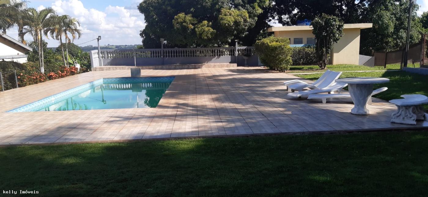 Chácara à venda com 2 quartos, 4500m² - Foto 16
