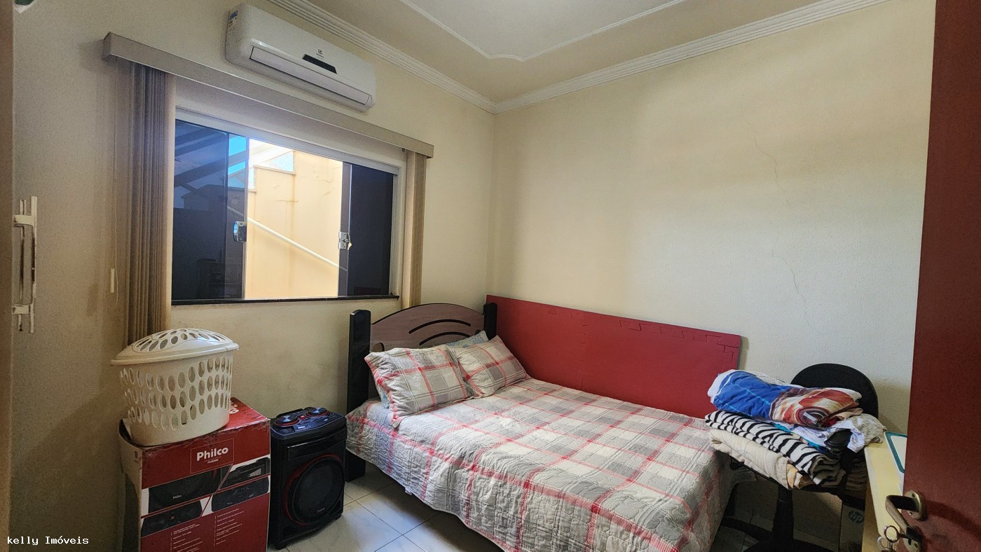 Casa, 2 quartos, 230 m² - Foto 16