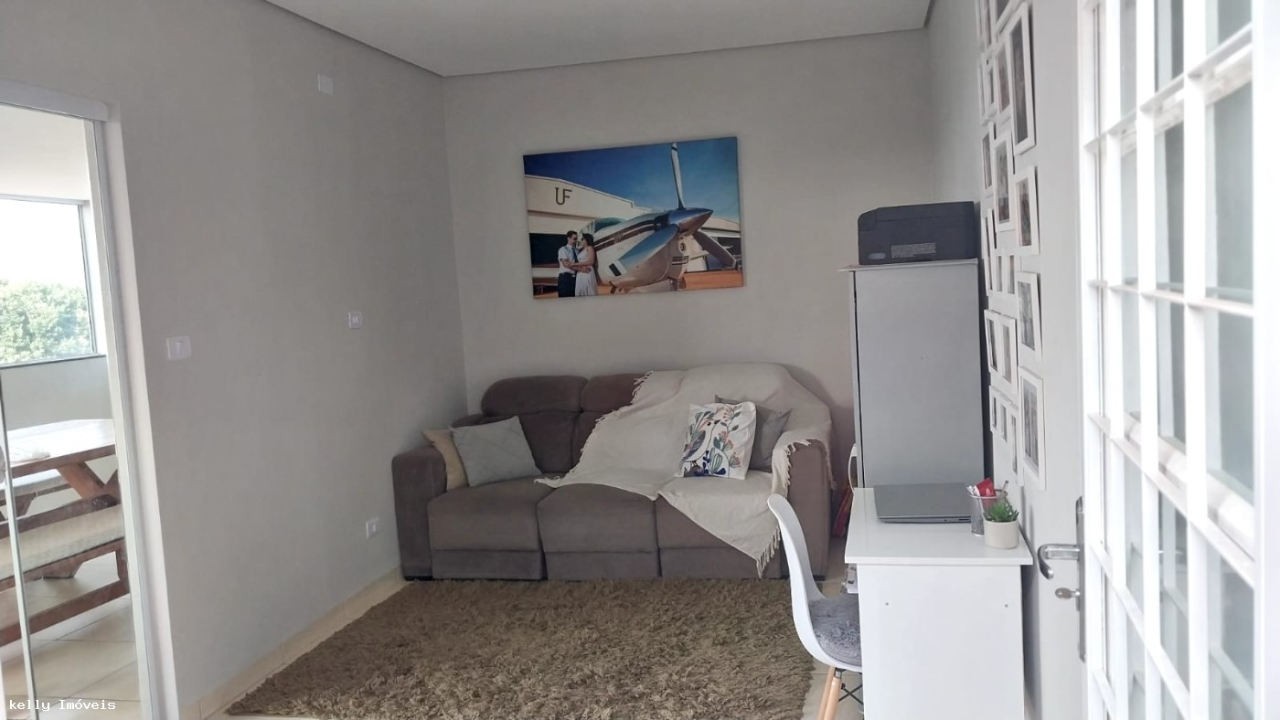 Casa à venda com 2 quartos, 128m² - Foto 7