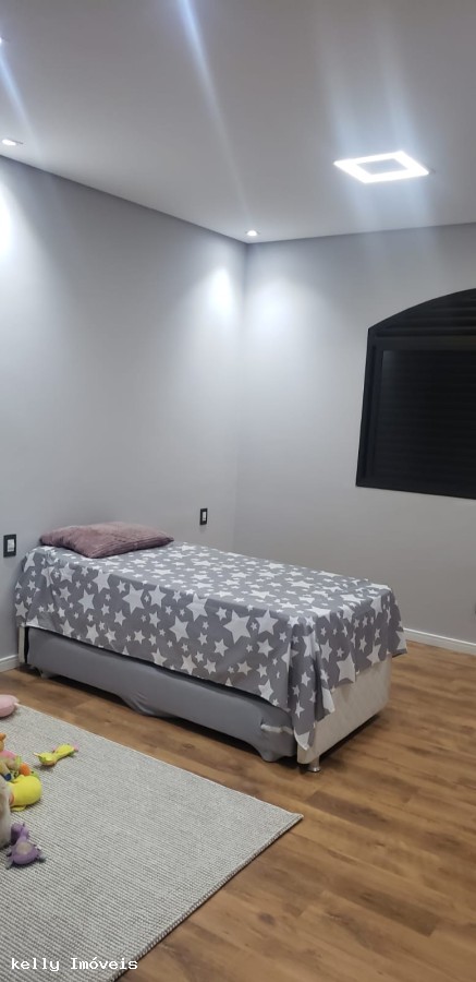 Apartamento à venda com 4 quartos, 207m² - Foto 8
