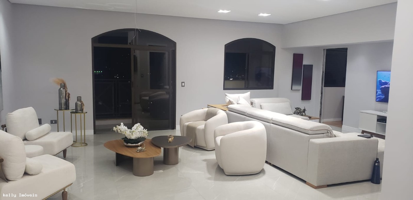 Apartamento à venda com 4 quartos, 207m² - Foto 22