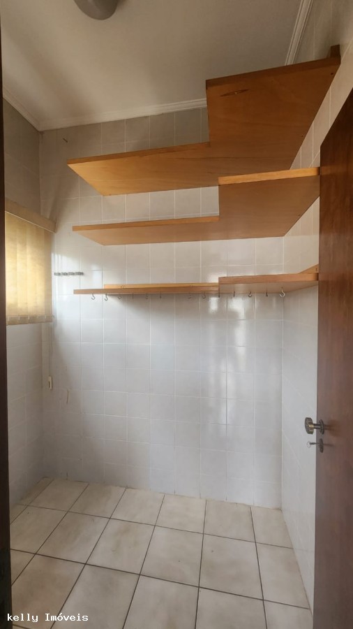 Casa, 3 quartos, 224 m² - Foto 10