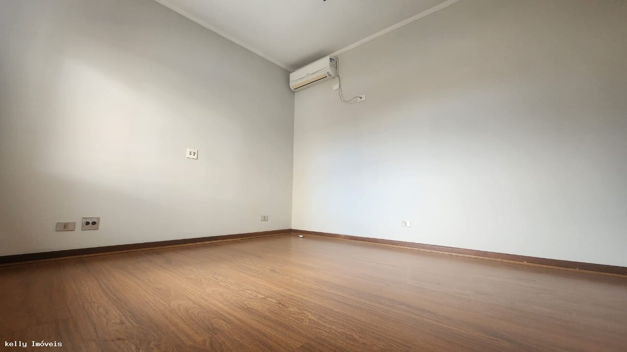 Casa, 3 quartos, 224 m² - Foto 19