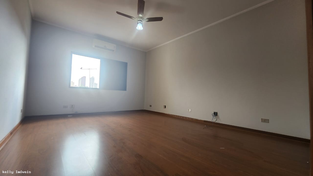 Casa, 3 quartos, 224 m² - Foto 33