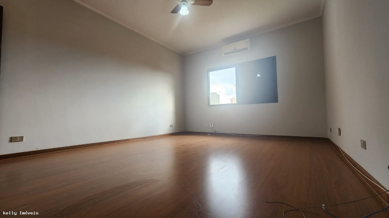 Casa, 3 quartos, 224 m² - Foto 34