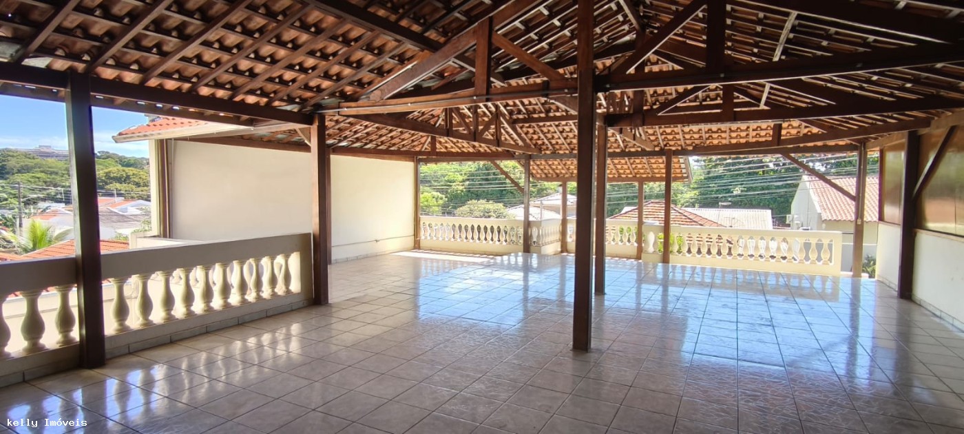 Casa à venda com 3 quartos, 355m² - Foto 22