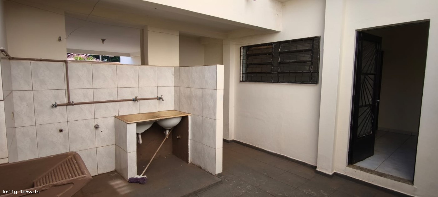 Prédio Inteiro à venda com 3 quartos, 355m² - Foto 16