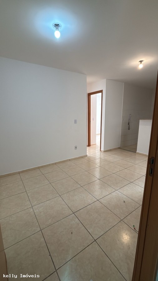 Apartamento à venda com 2 quartos, 50m² - Foto 4