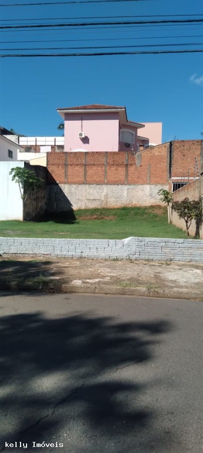 Terreno, 300 m² - Foto 1