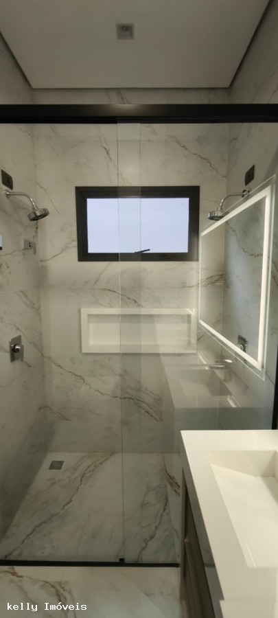 Casa de Condomínio à venda com 4 quartos, 245m² - Foto 10