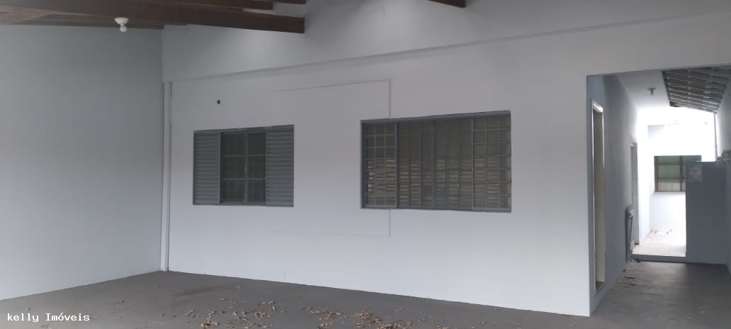 Casa para alugar com 3 quartos, 170m² - Foto 3
