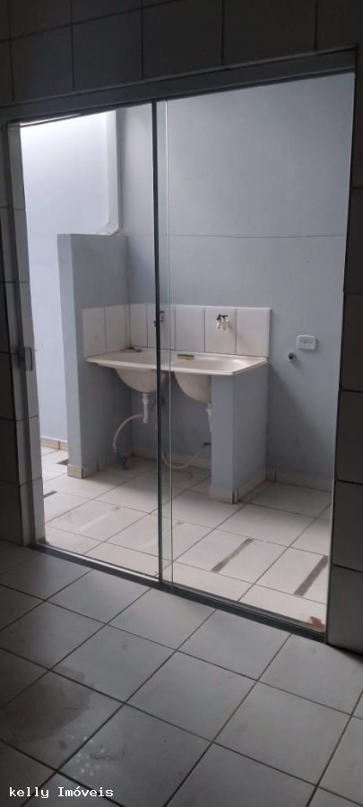 Casa para alugar com 3 quartos, 170m² - Foto 8