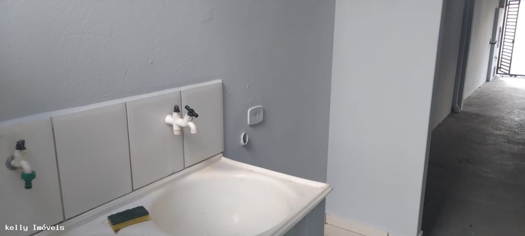 Casa para alugar com 3 quartos, 170m² - Foto 12
