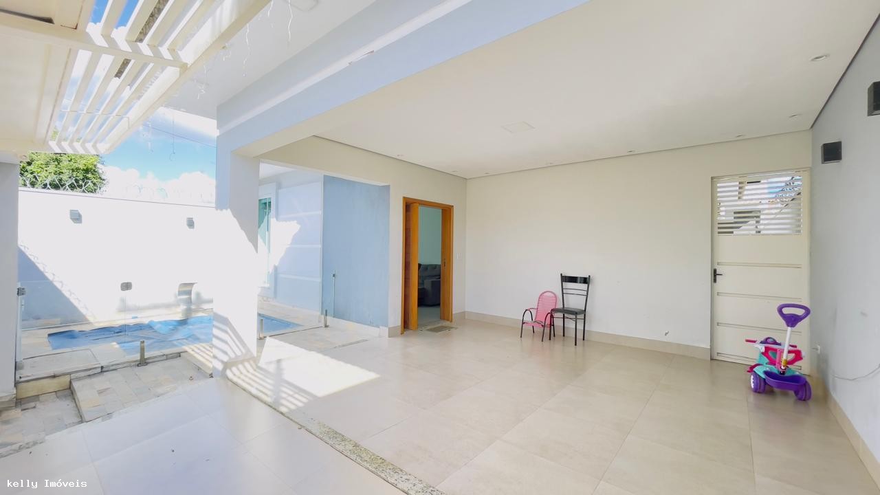 Casa, 3 quartos, 123 m² - Foto 1