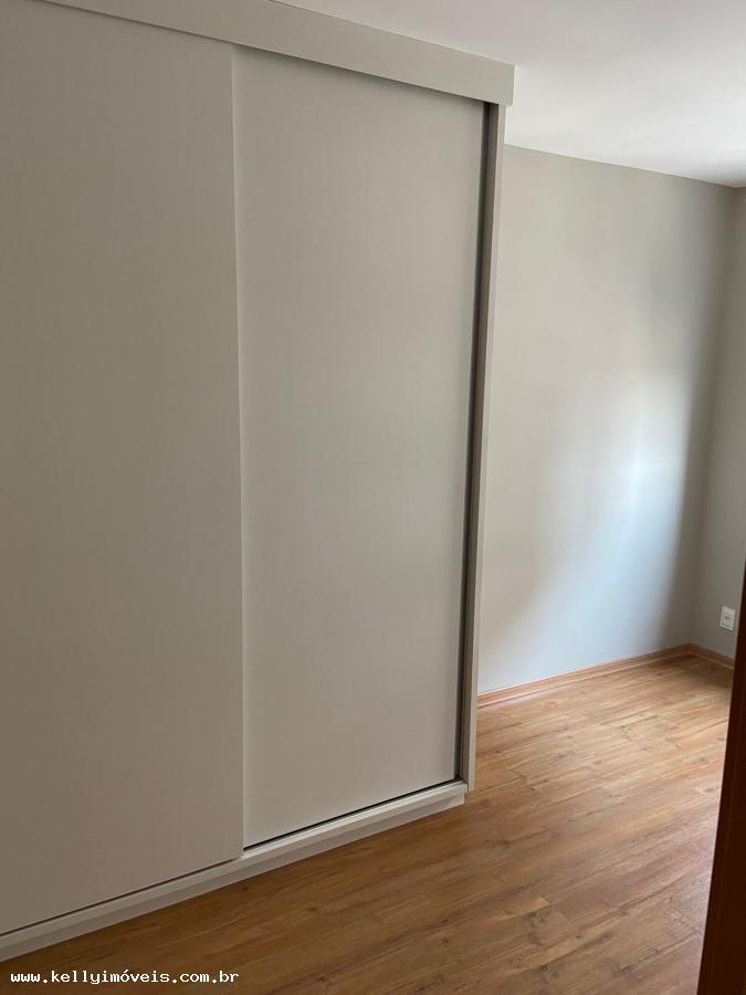 Apartamento à venda com 2 quartos, 61m² - Foto 5