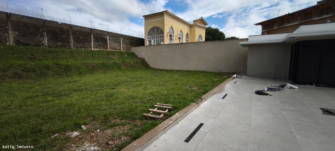 Casa de Condomínio à venda com 3 quartos, 1000m² - Foto 2