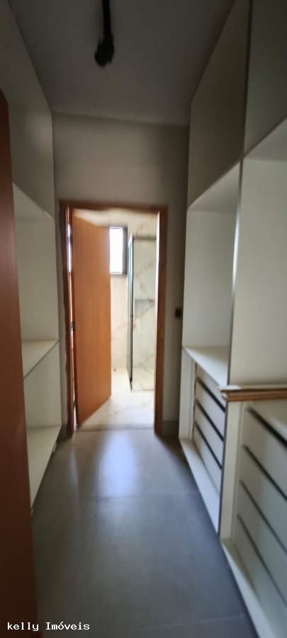 Casa de Condomínio à venda com 3 quartos, 1000m² - Foto 4