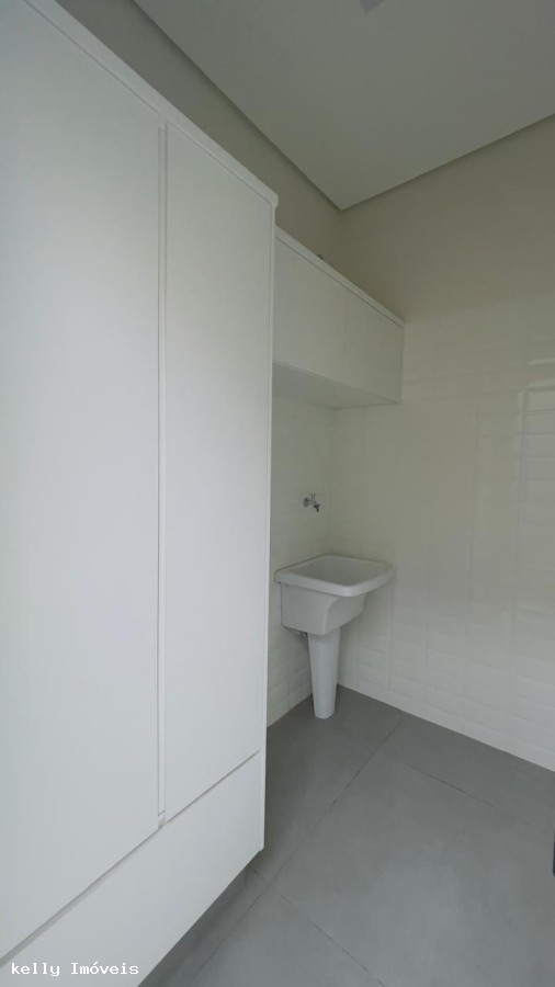 Casa de Condomínio à venda com 3 quartos, 252m² - Foto 5